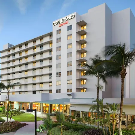 Courtyard By Marriott Miami Airport Hotel